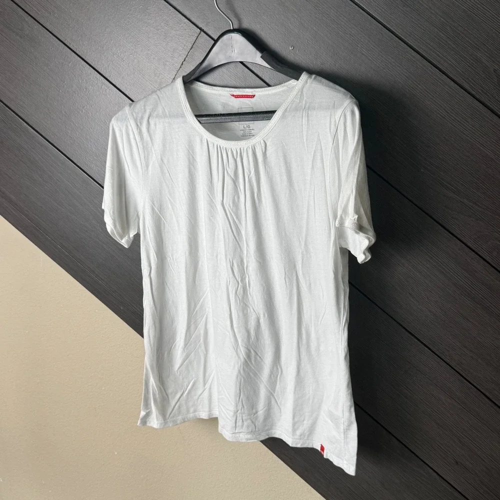 The North Face Women's Short Sleeve Gathered Crew Neck T-Shirt White Large - Picture 2 of 6